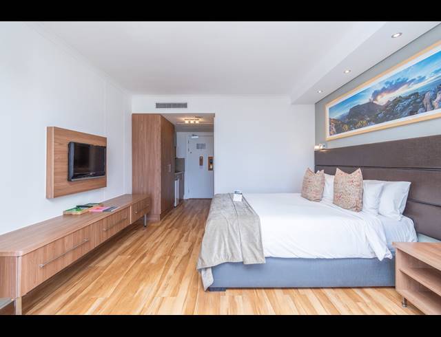 1 BEDROOM APARTMENT SOLD IN BANTRY BAY